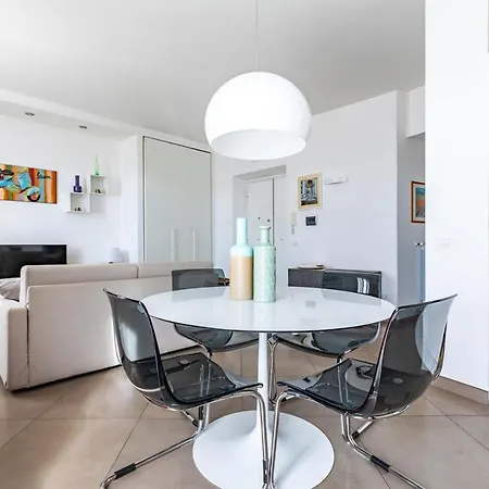 Apartment D'aquino *